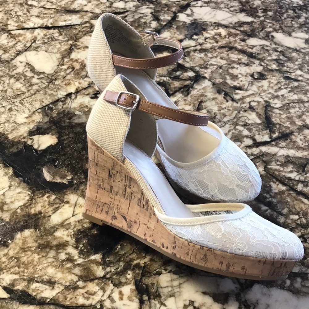 Apt 9 ivory wedges